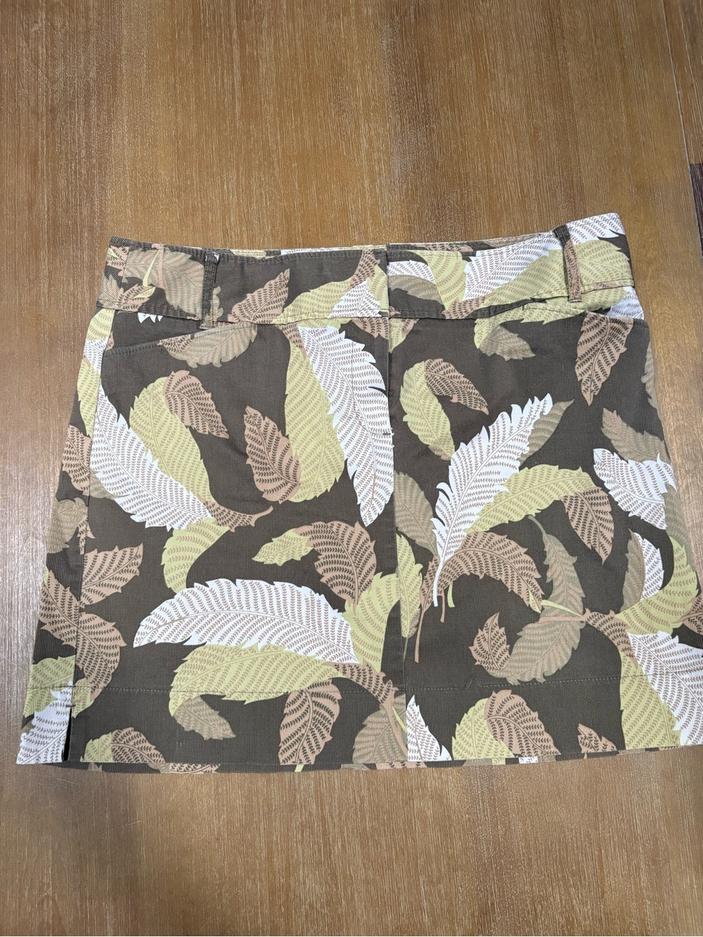 LOFT Brown Leaf-Print Mini Skort with Cream and Light Green Leaves